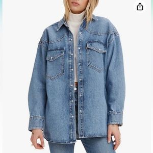 Levi's Women's Dylan Denim Relaxed Western Shirt